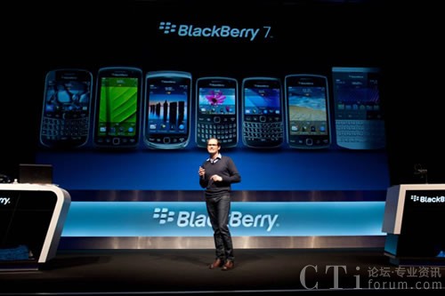 RIM公司終端應(yīng)用平臺(tái)及工具副總裁 Christopher Smith 主題演講