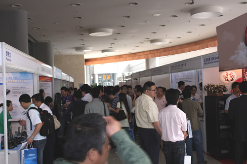 2010�Ї�(gu��)�������ļ���I(y��)ͨ�Ŵ��(hu��)չ�d